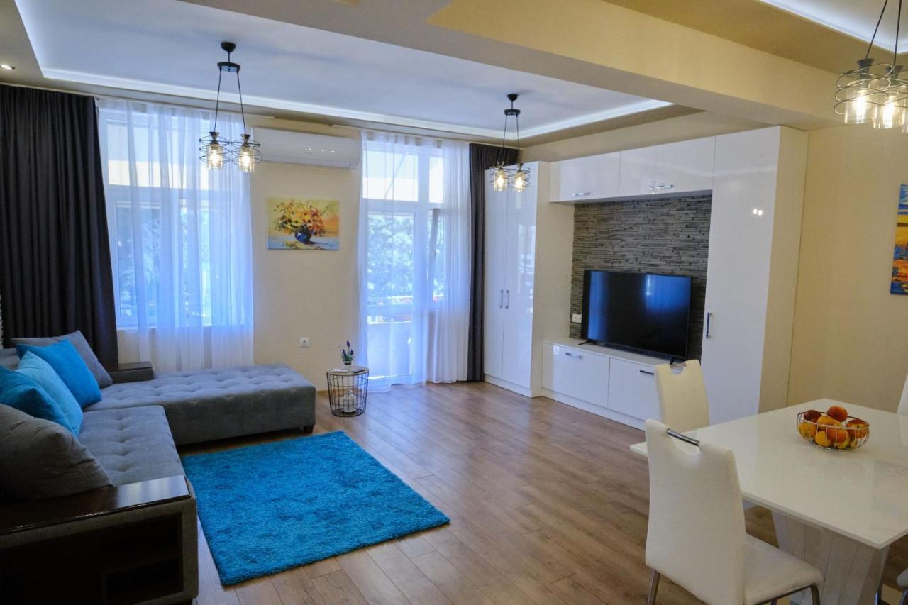 Luxury Nevena Apartment - Bogoridi Super Centre Burgaz Dış mekan fotoğraf